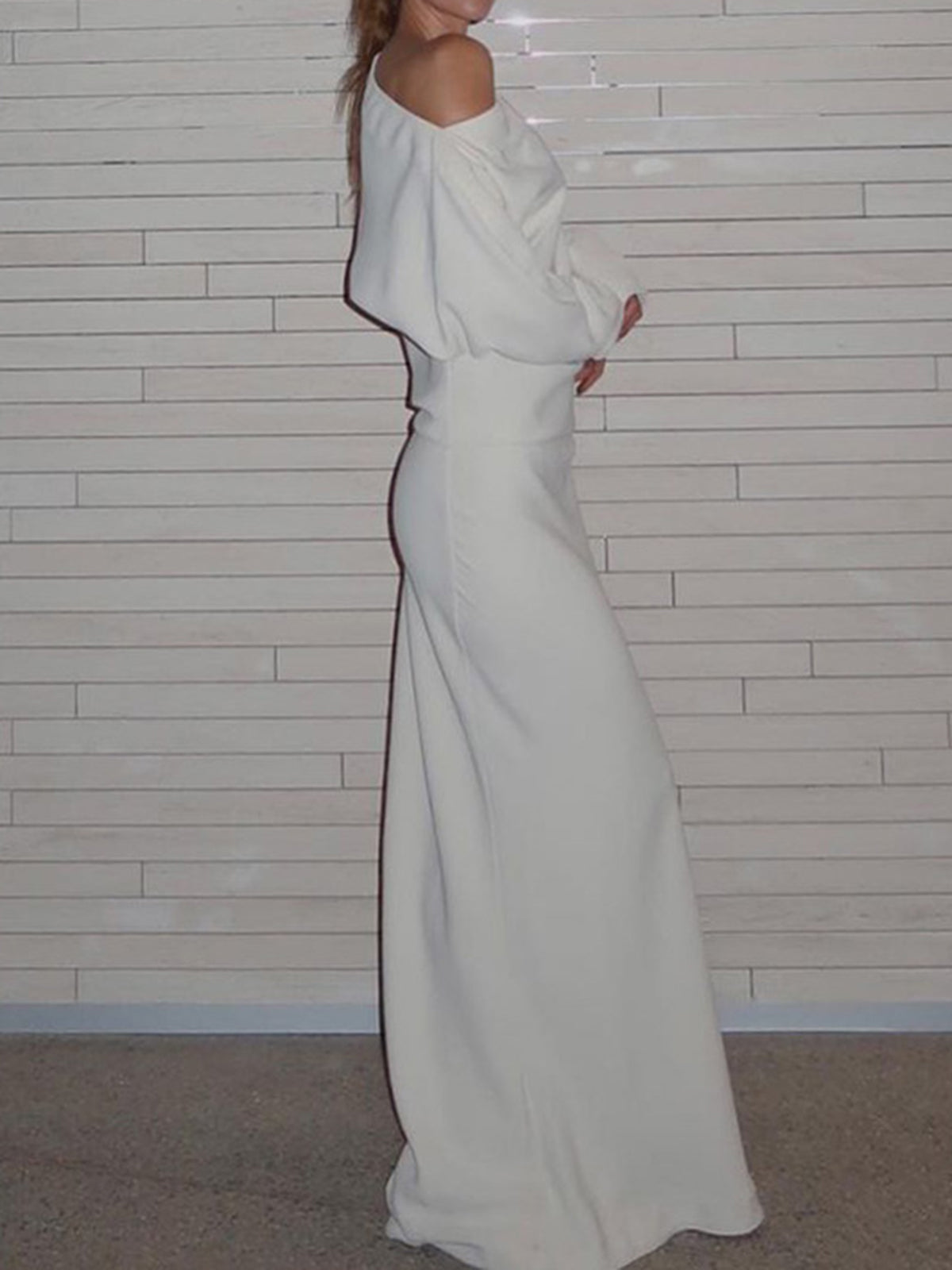 Off Shoulder Solid Long Sleeve Maxi Dress